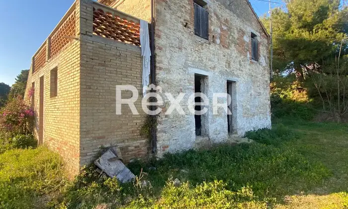 Rexer-Cascinare-Cascina-in-vendita-in-Via-Ugo-Foscolo-a-Cascinare-Altro