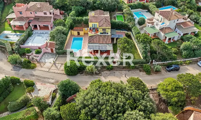 Rexer-Stintino-Porzione-di-villa-bifamiliare-con-ingresso-indipendente-piscina-privata-e-ampio-giardino-Vista-aerea