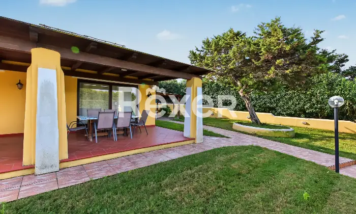 Rexer-Stintino-Porzione-di-villa-bifamiliare-con-ingresso-indipendente-piscina-privata-e-ampio-giardino-Veranda