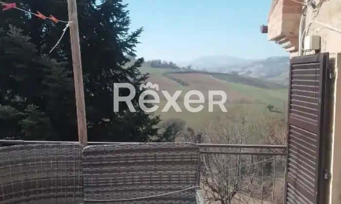 Rexer-SantAngelo-in-Pontano-Casa-di-paese-in-vendita-in-Contrada-LImmacolata-a-SantAngelo-in-Pontano-Altro