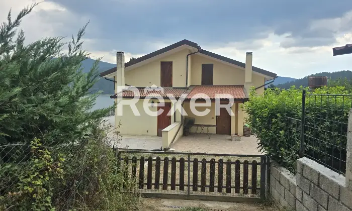 Rexer-San-Giovanni-in-Fiore-Villetta-bifamiliare-in-vendita-in-Via-Lungolago-a-San-Giovanni-in-Fiore-Altro