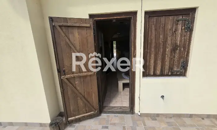 Rexer-San-Giovanni-in-Fiore-Villetta-bifamiliare-in-vendita-in-Via-Lungolago-a-San-Giovanni-in-Fiore-Altro