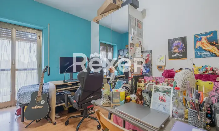 Rexer-Roma-Bilocale-con-box-auto-Altro