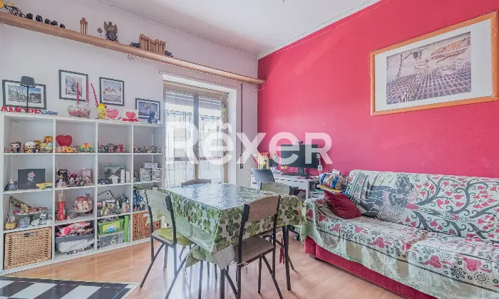 Rexer-Roma-Bilocale-con-box-auto-Altro