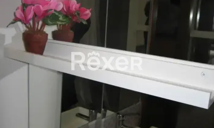 Rexer-Roma-Centro-San-Lorenzo-vicino-Universit-Policlinico-Altro