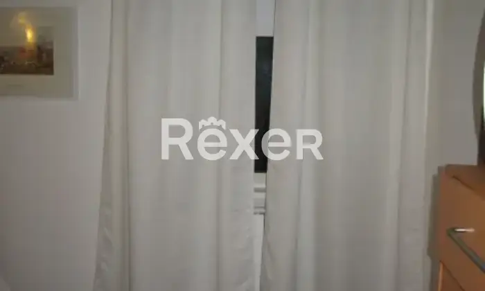 Rexer-Roma-Centro-San-Lorenzo-vicino-Universit-Policlinico-Altro