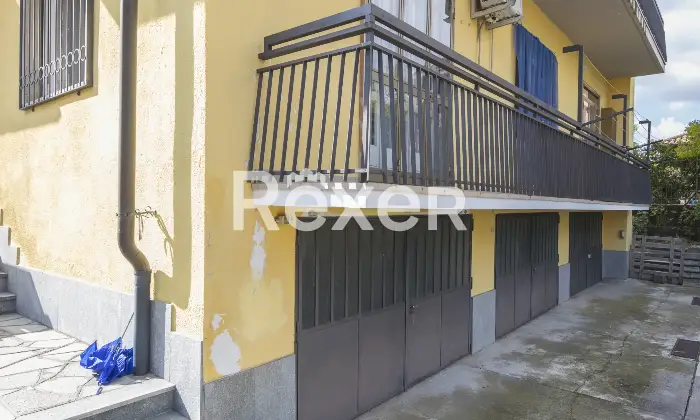 Rexer-Chieri-APPARTAMENTO-DI-MQ-CATASTALI-IN-PICCOLA-PALAZZINA-Altro