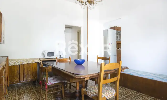Rexer-Chieri-APPARTAMENTO-DI-MQ-CATASTALI-IN-PICCOLA-PALAZZINA-Altro