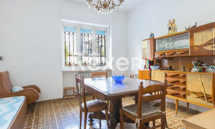Rexer-Chieri-APPARTAMENTO-DI-MQ-CATASTALI-IN-PICCOLA-PALAZZINA-Altro