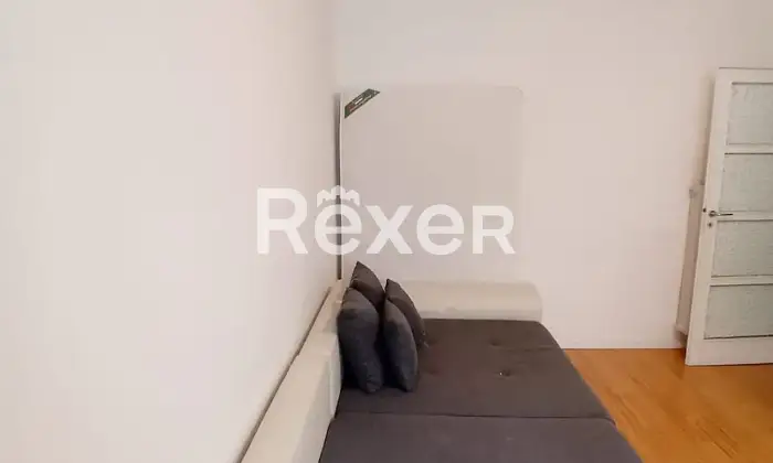 Rexer-Modena-APPARTAMENTO-CON-OTTIMO-POTENZIALE-PER-INVESTIMENTO-A-REDDITO-O-USO-UFFICIO-Altro