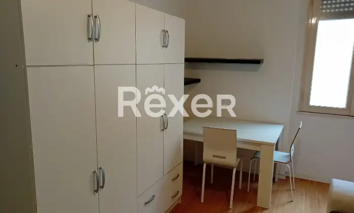 Rexer-Modena-APPARTAMENTO-CON-OTTIMO-POTENZIALE-PER-INVESTIMENTO-A-REDDITO-O-USO-UFFICIO-Altro