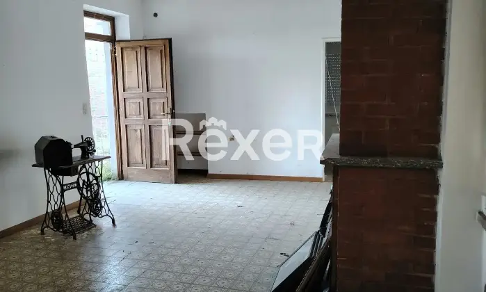 Rexer-Mont-Beccaria-Casa-indipendente-di-ampia-metratura-con-giardino-e-vista-panoramica-Mont-Beccaria-Altro