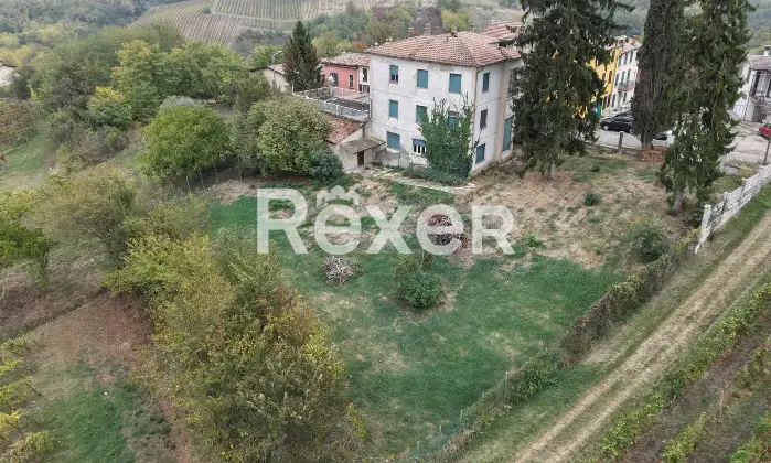 Rexer-Mont-Beccaria-Casa-indipendente-di-ampia-metratura-con-giardino-e-vista-panoramica-Mont-Beccaria-Altro