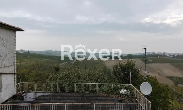 Rexer-Mont-Beccaria-Casa-indipendente-di-ampia-metratura-con-giardino-e-vista-panoramica-Mont-Beccaria-Altro