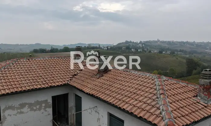 Rexer-Mont-Beccaria-Casa-indipendente-di-ampia-metratura-con-giardino-e-vista-panoramica-Mont-Beccaria-Altro