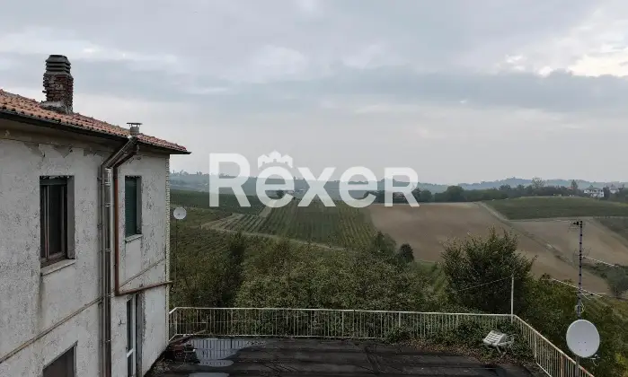 Rexer-Mont-Beccaria-Casa-indipendente-di-ampia-metratura-con-giardino-e-vista-panoramica-Mont-Beccaria-Altro