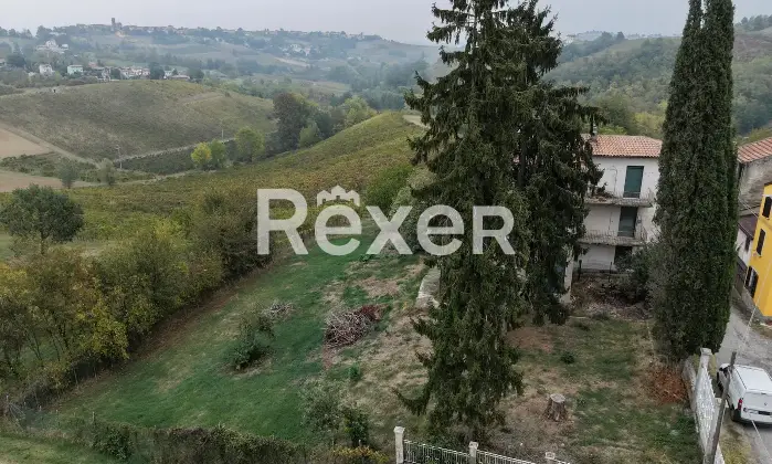 Rexer-Mont-Beccaria-Casa-indipendente-di-ampia-metratura-con-giardino-e-vista-panoramica-Mont-Beccaria-Altro