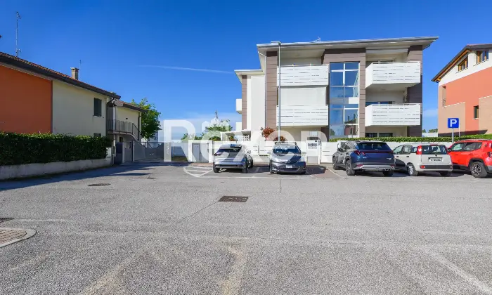 Rexer-Mirano-Appartamento-piano-terra-con-giardino-Altro