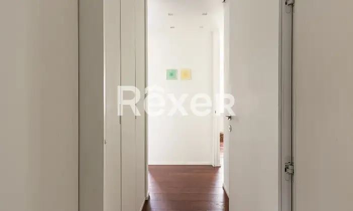 Rexer-Milano-Elegante-residenza-di-mq-completamente-ristrutturata-Altro