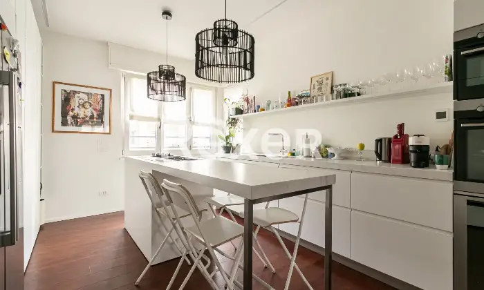 Rexer-Milano-Elegante-residenza-di-mq-completamente-ristrutturata-Altro