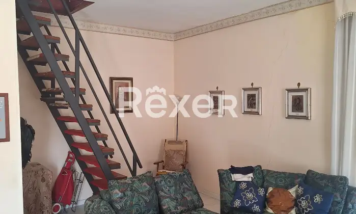 Rexer-Capua-Casa-a-passi-fal-centro-Altro
