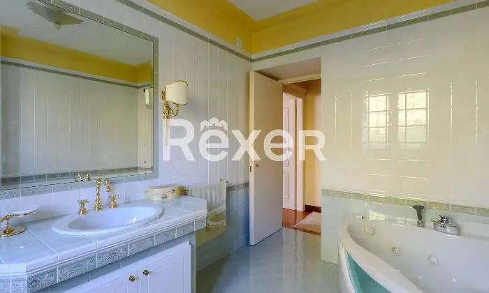Rexer-Piazzola-sul-Brenta-Elegante-villa-singola-con-ampio-giardino-e-spazi-generosi-a-Piazzola-sul-Brenta-Altro