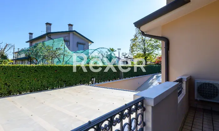Rexer-Piazzola-sul-Brenta-Elegante-villa-singola-con-ampio-giardino-e-spazi-generosi-a-Piazzola-sul-Brenta-Altro