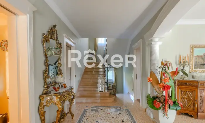 Rexer-Piazzola-sul-Brenta-Elegante-villa-singola-con-ampio-giardino-e-spazi-generosi-a-Piazzola-sul-Brenta-Altro
