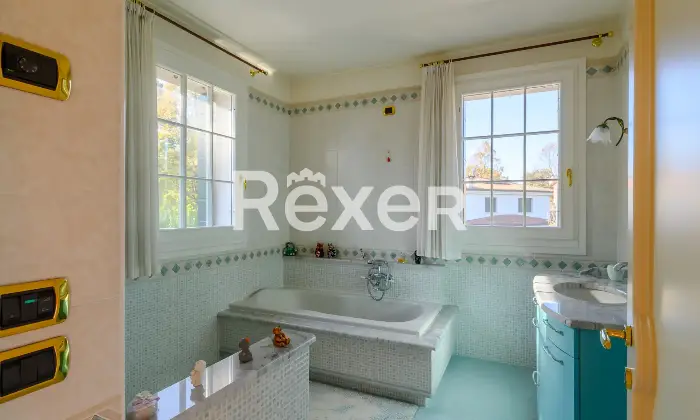 Rexer-Piazzola-sul-Brenta-Elegante-villa-singola-con-ampio-giardino-e-spazi-generosi-a-Piazzola-sul-Brenta-Altro