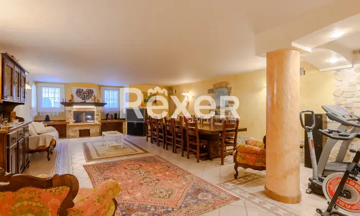 Rexer-Piazzola-sul-Brenta-Elegante-villa-singola-con-ampio-giardino-e-spazi-generosi-a-Piazzola-sul-Brenta-Altro
