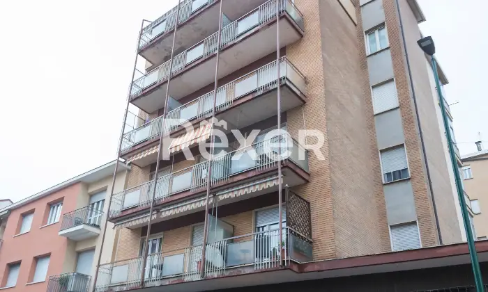 Rexer-Torino-Trilocale-a-Mirafiori-Altro