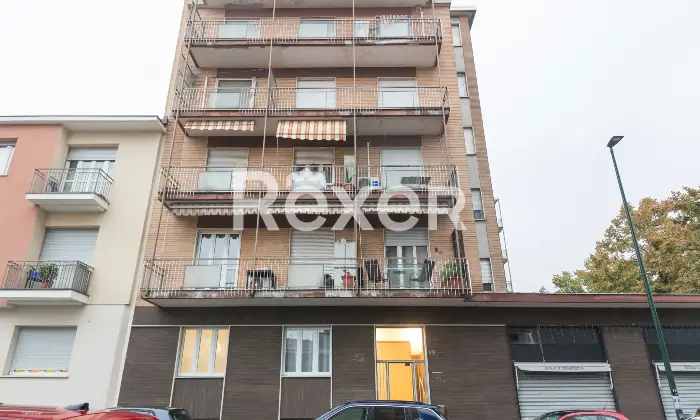 Rexer-Torino-Trilocale-a-Mirafiori-Altro