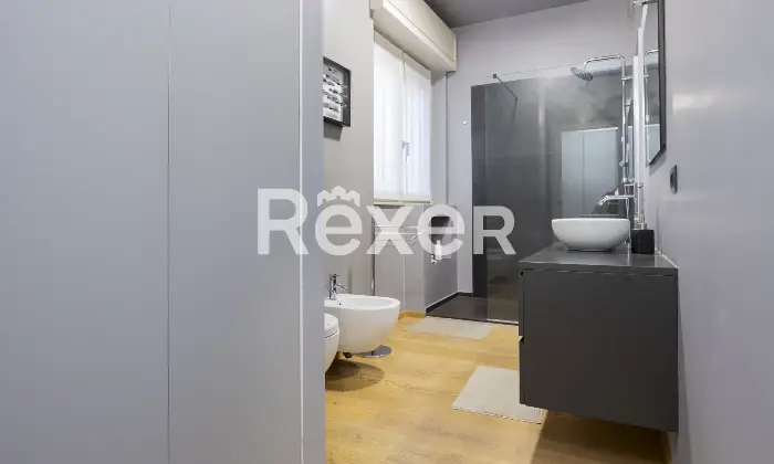 Rexer-Milano-Elegante-appartamento-di-mq-completamente-ristrutturato-Via-Zuretti-Milano-Altro