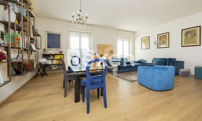Rexer-Milano-Elegante-appartamento-di-mq-completamente-ristrutturato-Via-Zuretti-Milano-Altro