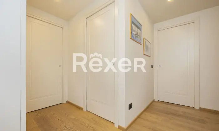 Rexer-Milano-Elegante-appartamento-di-mq-completamente-ristrutturato-Via-Zuretti-Milano-Altro