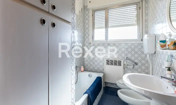 Rexer-Bologna-Savena-via-Faenza-appartamento-mq-con-balconi-e-cantina-Altro