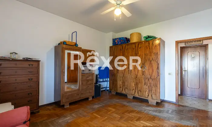 Rexer-Bologna-Savena-via-Faenza-appartamento-mq-con-balconi-e-cantina-Altro