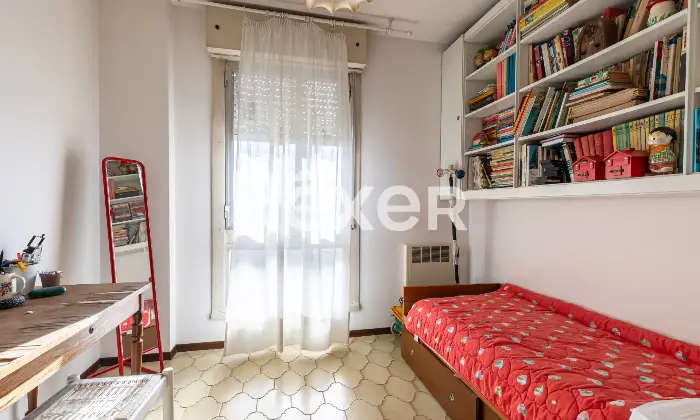 Rexer-Bologna-Savena-via-Faenza-appartamento-mq-con-balconi-e-cantina-Altro