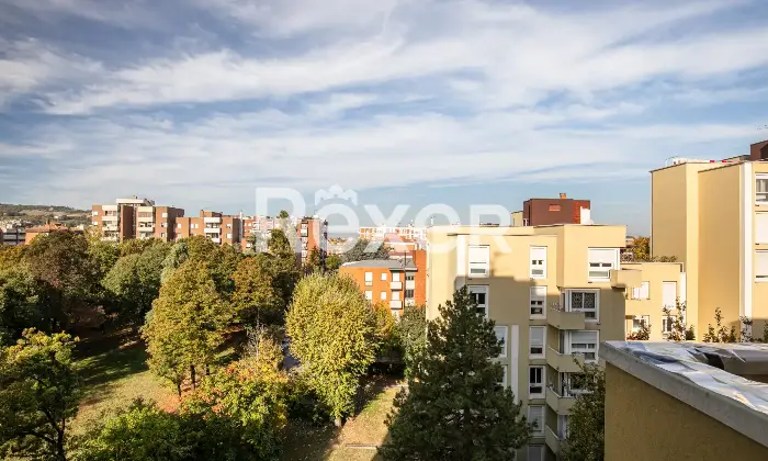 Rexer-Bologna-Savena-via-Faenza-appartamento-mq-con-balconi-e-cantina-Altro