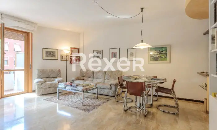 Rexer-Bergamo-Trilocale-con-due-terrazzi-box-e-cantina-Altro