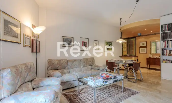 Rexer-Bergamo-Trilocale-con-due-terrazzi-box-e-cantina-Altro