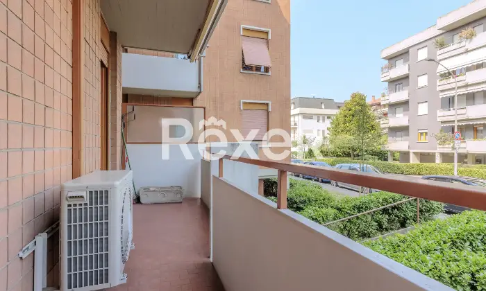 Rexer-Bergamo-Trilocale-con-due-terrazzi-box-e-cantina-Altro