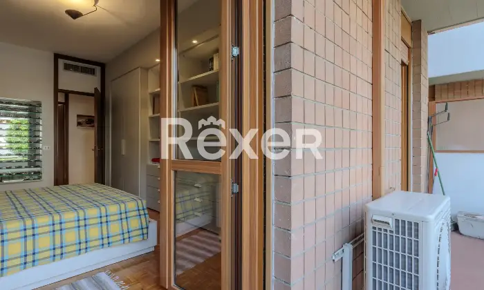 Rexer-Bergamo-Trilocale-con-due-terrazzi-box-e-cantina-Altro