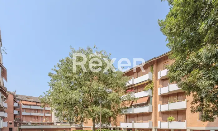 Rexer-Bergamo-Trilocale-con-due-terrazzi-box-e-cantina-Altro
