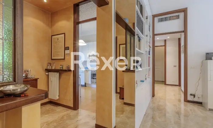 Rexer-Bergamo-Trilocale-con-due-terrazzi-box-e-cantina-Altro