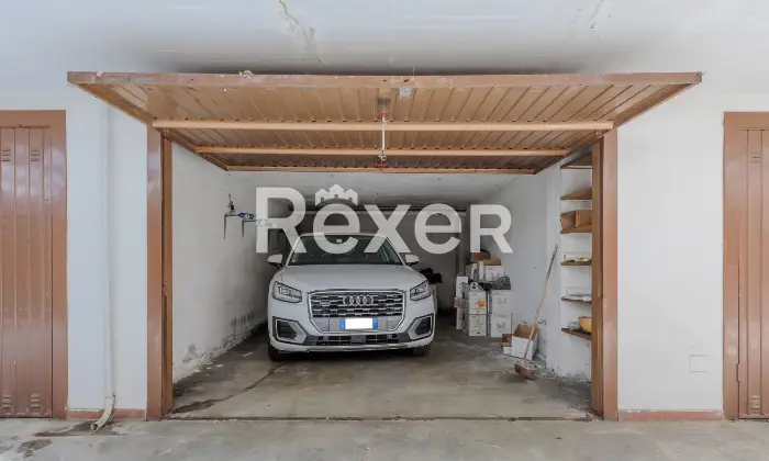 Rexer-Bergamo-Trilocale-con-due-terrazzi-box-e-cantina-Altro