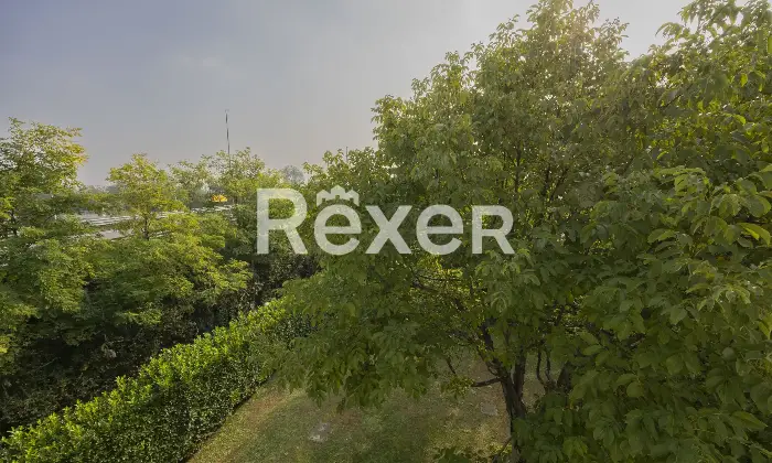 Rexer-Sesto-San-Giovanni-San-Maurizio-al-Lambro-Bilocale-ristrutturato-con-box-Cortile