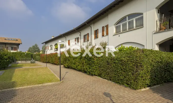 Rexer-Sesto-San-Giovanni-San-Maurizio-al-Lambro-Bilocale-ristrutturato-con-box-Zone-comuni