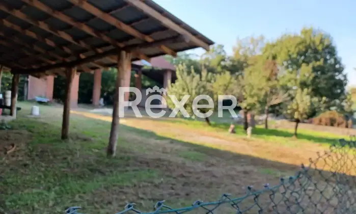 Rexer-Mortara-Cascina-indipendente-con-stalle-porticati-cortile-e-terreno-annesso-Mortara-PV-Altro