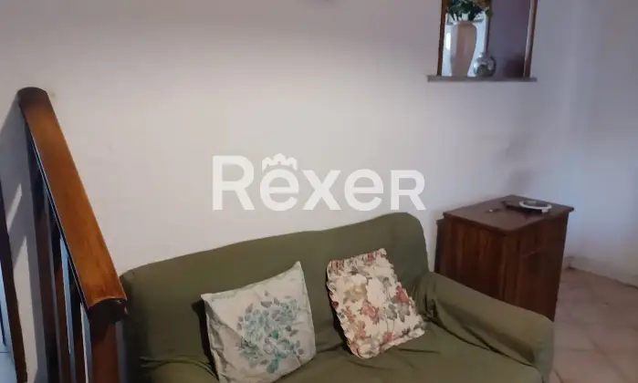 Rexer-Mortara-Cascina-indipendente-con-stalle-porticati-cortile-e-terreno-annesso-Mortara-PV-Altro
